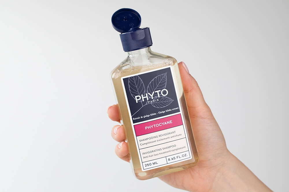 Phyto Phytocyane Shampoo Rewitalizujący szampon dla kobiet 250 ml