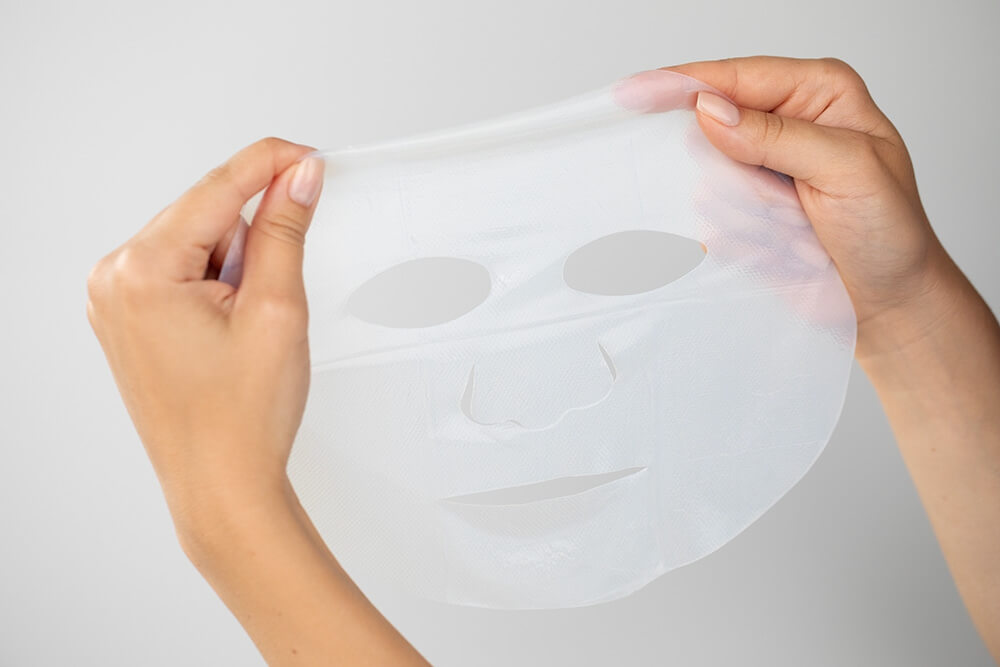 Dermomedica Azelaic B3 Nanocellulose Mask Nanocelulozowa maska terapeutyczna o działaniu przeciwzapalnym, przeciwzaskórnikowym, seboregulującym i rozjaśniającym 1 szt